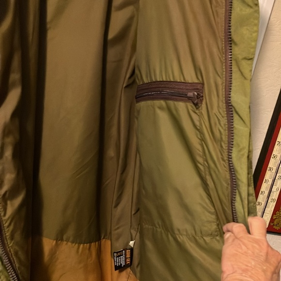 Remington Jacket w/Gore-Tex fabric waterproofing 5 pockets Dark Olive Green Lg - Picture 12 of 12